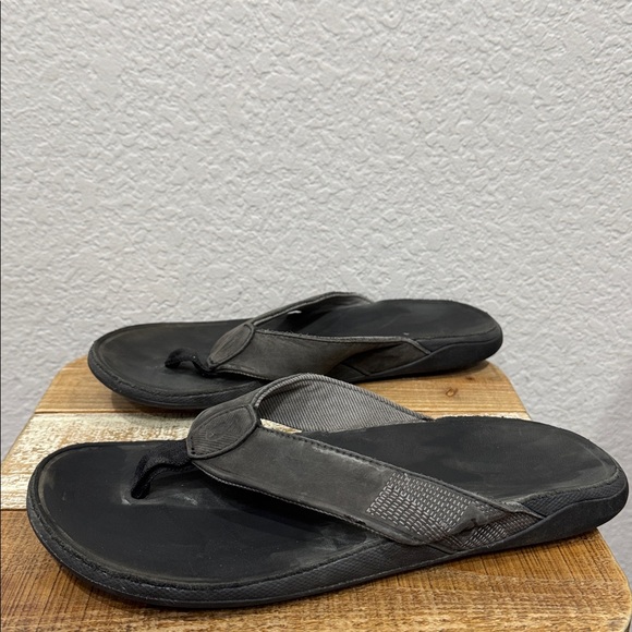 Olukai Tuahine Waterproof Leather Sandals Size 10 - Picture 3 of 6